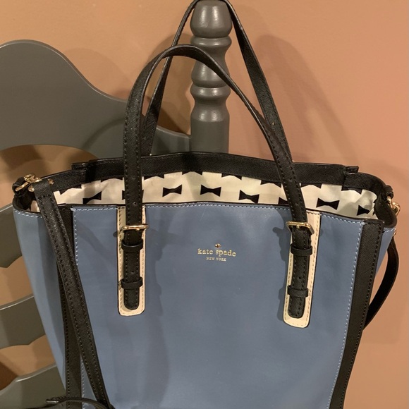 Kate Spade handbag, pale blue with dark navy strap and handles. Slightly used. - Picture 2 of 4